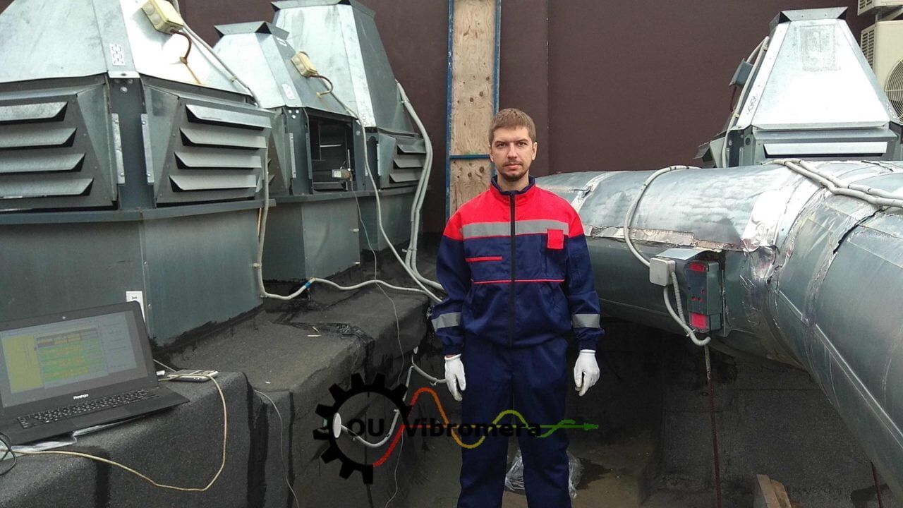 Balansēšanas svari tiek uzstādīti uz ventilatora darba rata